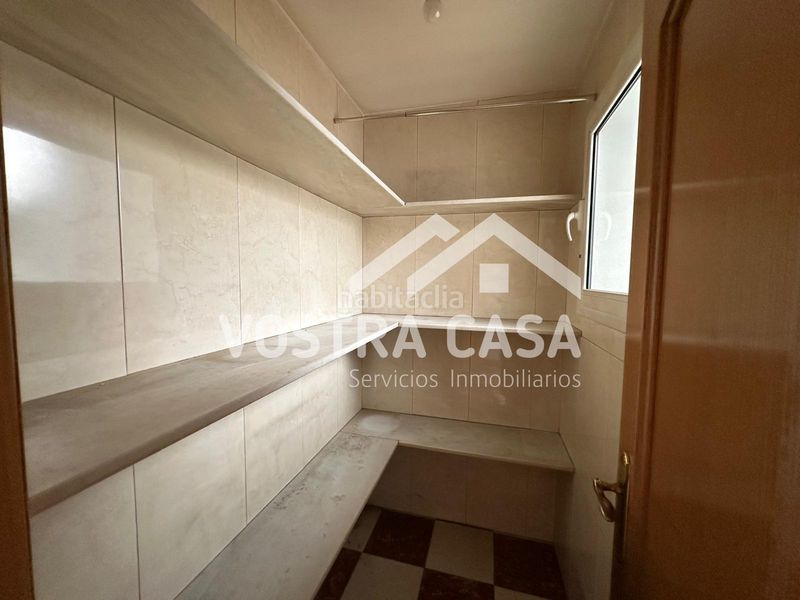 Foto b16957a3-a037-4dc7-8f61-d2864ee71e67. Towny house in almazar in Utiel