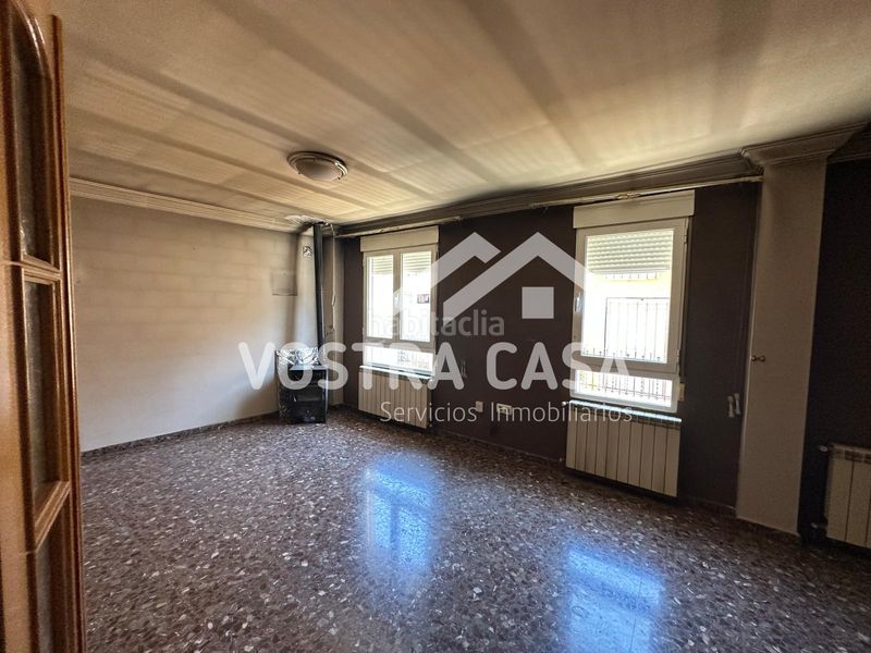 Foto b379c71b-ca0b-4b14-b21d-27a9e6565e9d. Towny house in almazar in Utiel
