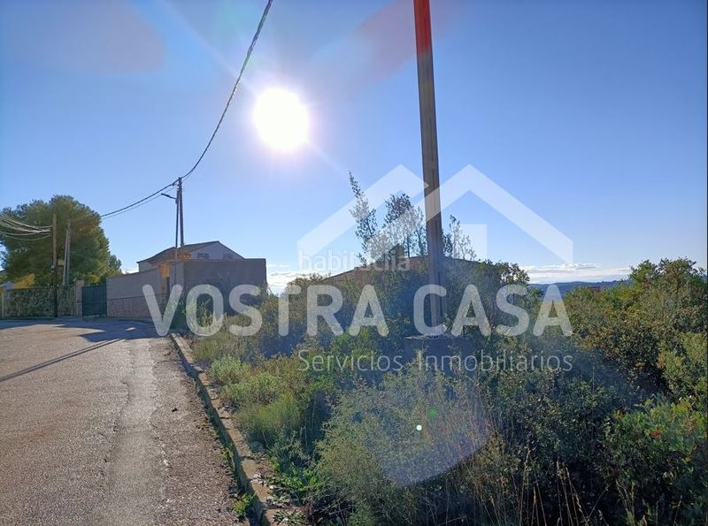 Foto 652b27b4-b242-483c-bed4-bff96db4d117. Finca rústica a la lluna a Cumbres de Calicanto Torrent