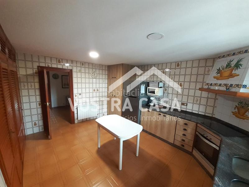 Foto 0376a985-f252-4938-aab7-147b7788704b. Xalet a siete a Godelleta