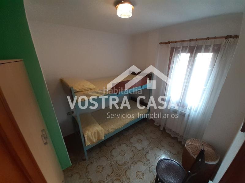 Foto 1c3bd866-ed27-4875-8d93-24d5bfff1e80. Xalet a siete a Godelleta