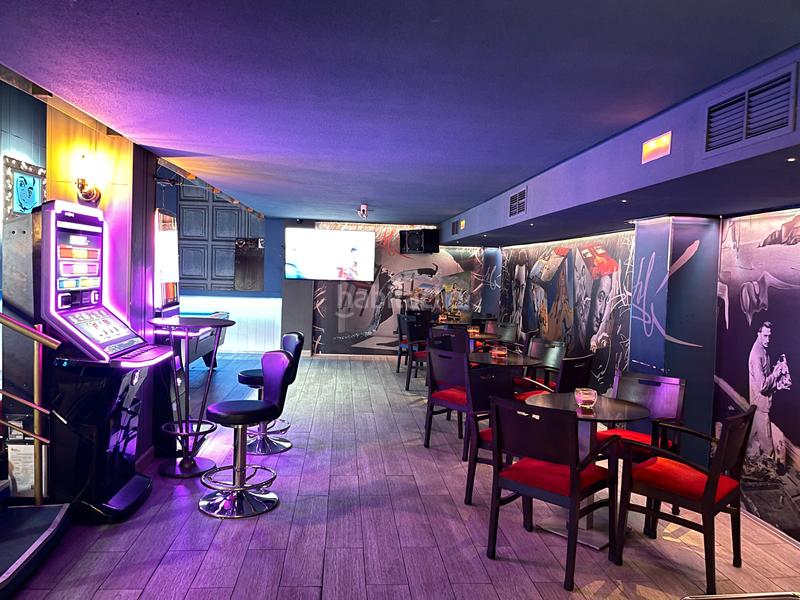 Foto 0e728ae6-3d9b-4831-970d-fc93a95f5c05. Geschäftsraum in paseo de zorrilla 135 in La Rubia Valladolid