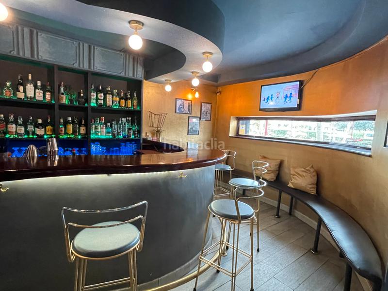 Foto 3bec3f2e-c13a-483d-8a94-379b8e09ec04. Geschäftsraum in paseo de zorrilla 135 in La Rubia Valladolid