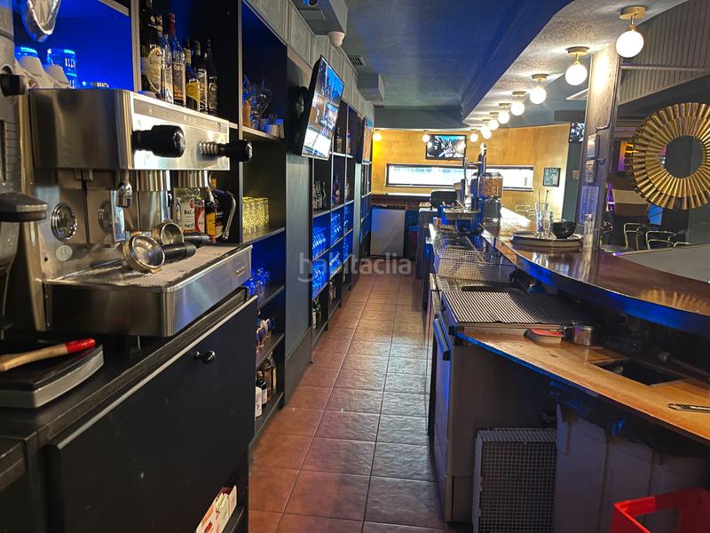 Foto 41d4ceaa-2811-478c-858d-d330937a9f6e. Local comercial en paseo de zorrilla 135 en La Rubia Valladolid