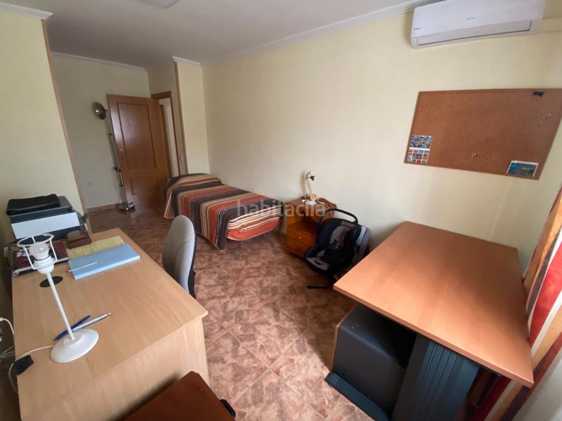 Foto 1a3307ce-5dc4-4fc6-8411-71c77a16dabe. Chalet en Aldaia