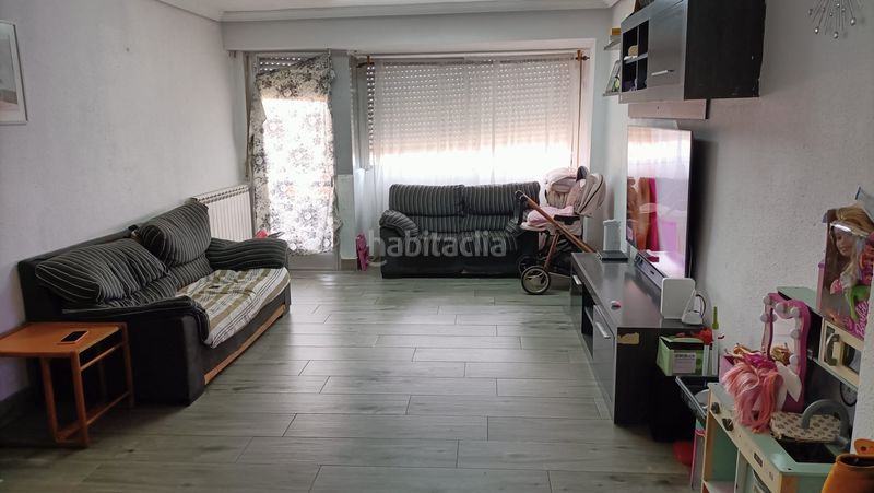 Foto 5a36f3a8-98d0-414a-8951-a90766de56cc. Piso en Venta de Baños