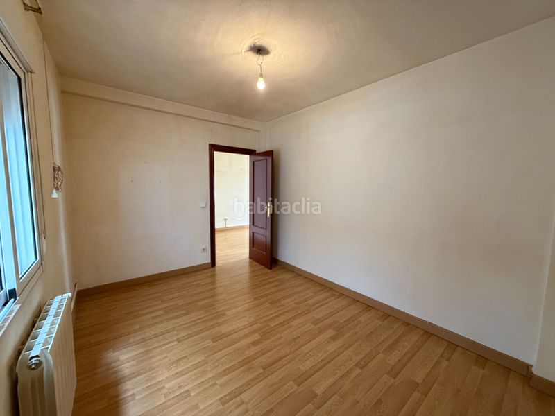 Foto 90c229d6-f0d2-43c1-a41d-7770e675f55a. Piso en Circular Valladolid