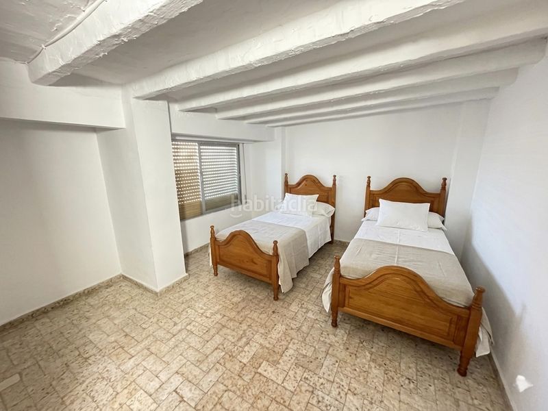 Foto b2a63844-5f2b-49fa-a6f1-74162acce3e1. Casa adossada a Picassent