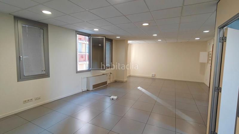Foto 90aab11a-b06f-422c-a38c-a92f91f9fc3b. Rent office space in carrer de montserrat 60 in Centre Mataró