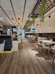 Traspaso Local Comercial en Carrer d'esteve albert 59. Se traspasa bar restaurante en mataro