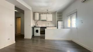 Appartement à Ambroz. Piso en venta en madrid