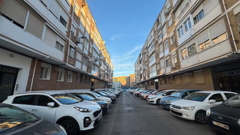 Foto 28ad0cc3-b573-4a14-8103-28a7facfc4c1. Piso  en venta en Ambroz Madrid