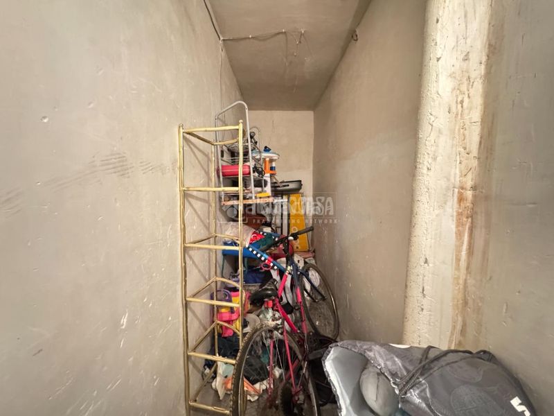 Foto 59efee99-b65d-43c7-9d2f-331b354d9529. Piso  en venta en Ambroz Madrid