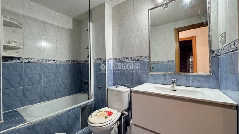 Foto 5d00c40a-2bf1-4bda-ad98-5815cd12e08f. Piso  en venta en Ambroz Madrid