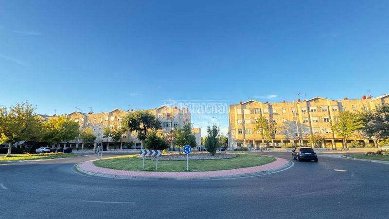 Foto ed6f2149-9d17-45af-8d72-5eef2d45590b. Piso  en venta en Ambroz Madrid