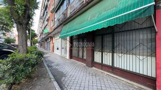Local Comercial a Ambroz. Local comercial en venta en madrid