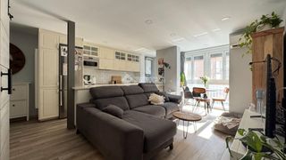 Appartement à Ambroz. Piso en venta en madrid