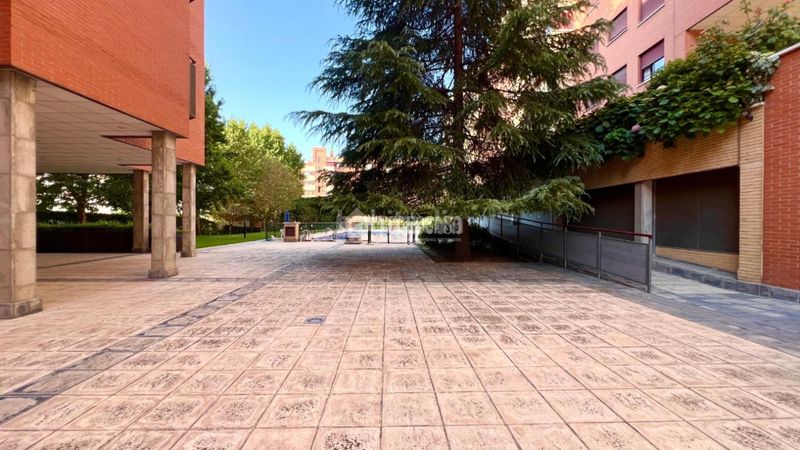 Foto 47437df6-1047-4f62-829f-4bc951449432. Flat with heating parking pool in Valdebernardo-Valderribas Madrid