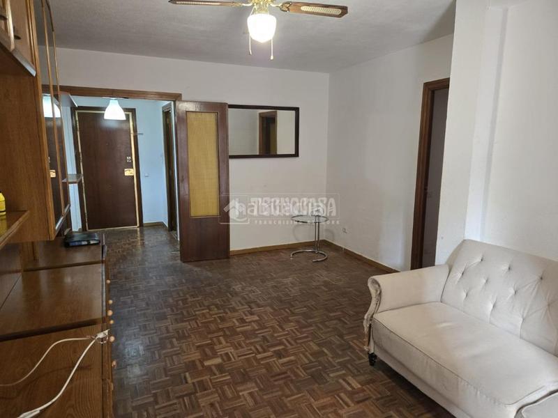 Foto 6ad5e3c9-66c2-48ec-b205-5f10443bb2b3. Piso  en venta en Val Alcalá de Henares