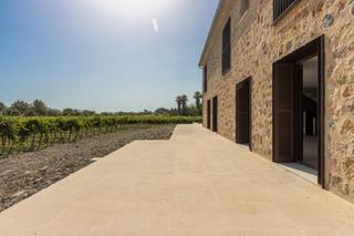 Chalet in Ciutat d´Alcúdia. Exclusiva finca a la venta en pollensa con vistas a la sierra