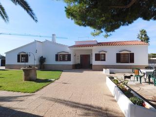 Xalet a Cala Blanca. Fantastico chalet en zona residencial
