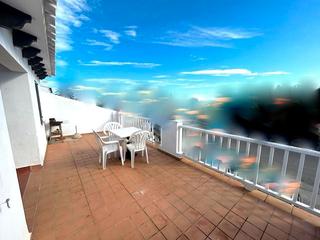 Piccolo appartamento in Cala en Blanes. Apartamento con gran terraza