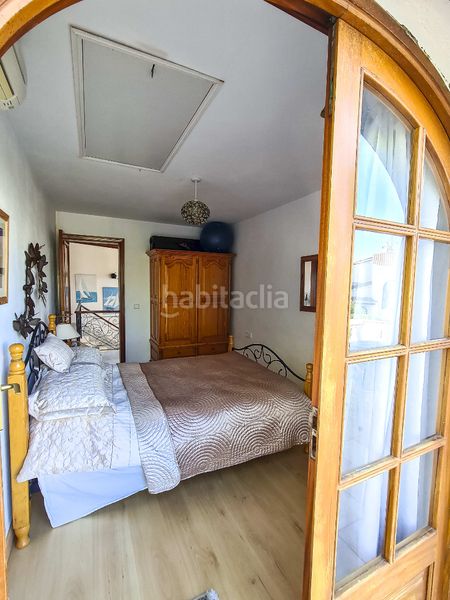 Foto 5ad933d4-58d7-4720-92f0-d9d687f7e1b5. Chalet mit parking pool in Cala Blanca Ciutadella de Menorca