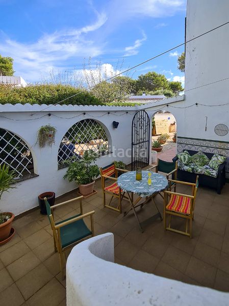 Foto aaaa14b8-f93d-4fd4-aca3-08358cf72070. Chalet mit parking pool in Cala Blanca Ciutadella de Menorca