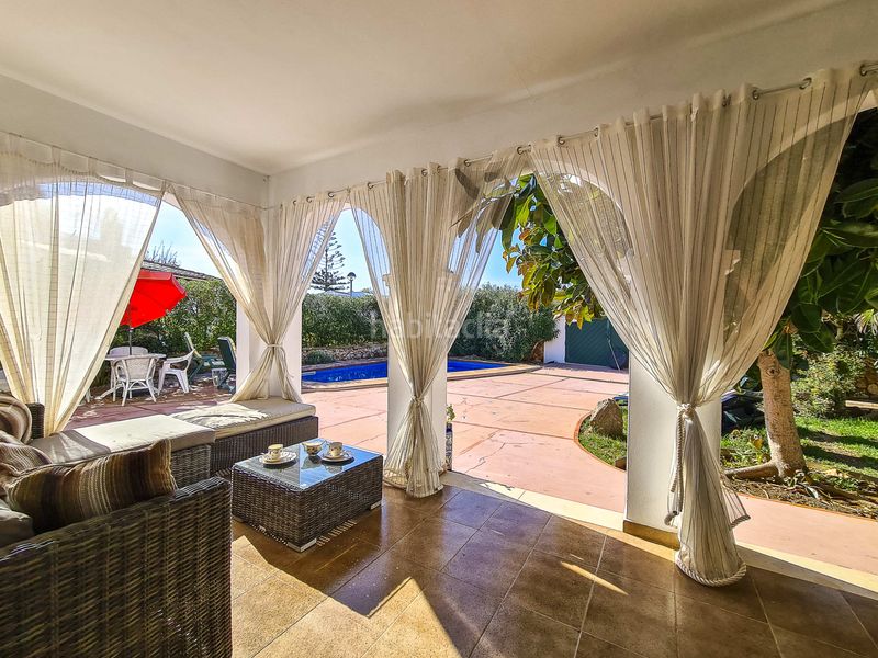 Foto cdfc83dc-3112-4f67-bd57-306e8ccf98d4. Chalet mit parking pool in Cala Blanca Ciutadella de Menorca