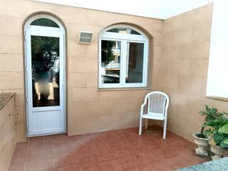 Appartement à Ciutadella. Amplio piso con terraza