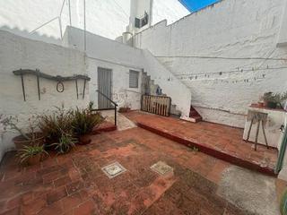 Casa en Ciutadella. Casa con gran patio a reformar