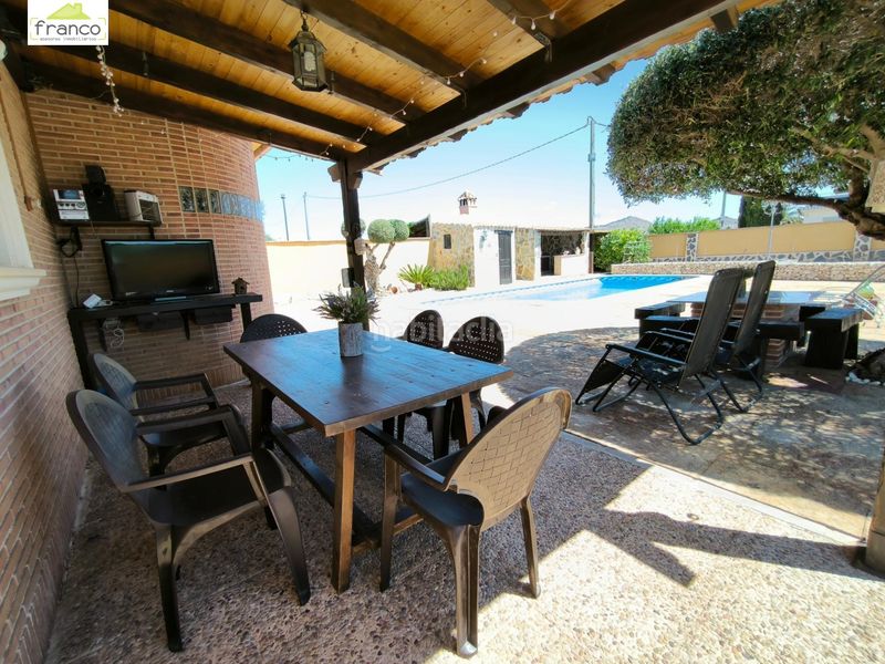 Foto c4a32a34-a351-4c80-9316-74d75273f22c. Xalet amb aparcament piscina a Zarandona Murcia