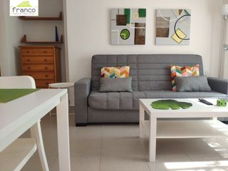 Rent Studio in Santa Maria de Gracia. Atico estudio junto avenida de los pinos a un paso del zig zag