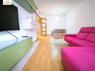 Affitto Piccolo appartamento in Juan Carlos I. Para entrar en septiembre  apartamento casi nuevo en juan de bor