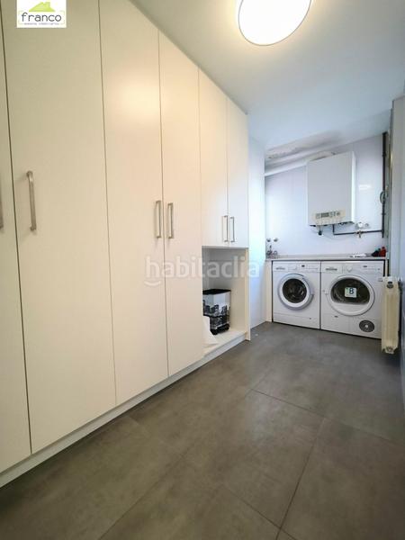 Foto d1e4cf64-4bae-4ca7-8656-3416e878d1ae. Lloguer pis amb calefacció aparcament a Juan Carlos I Murcia