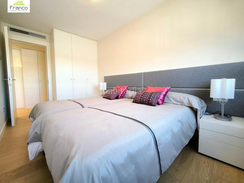 Foto 48991207-67ae-415f-a858-9e32eaf90a72. Location appartement avec chauffage parking dans Juan Carlos I Murcia