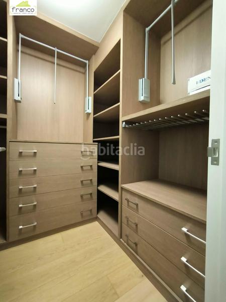 Foto 783d21c6-4bcb-4b9a-af96-6d1e71b21e8a. Location appartement avec chauffage parking dans Juan Carlos I Murcia