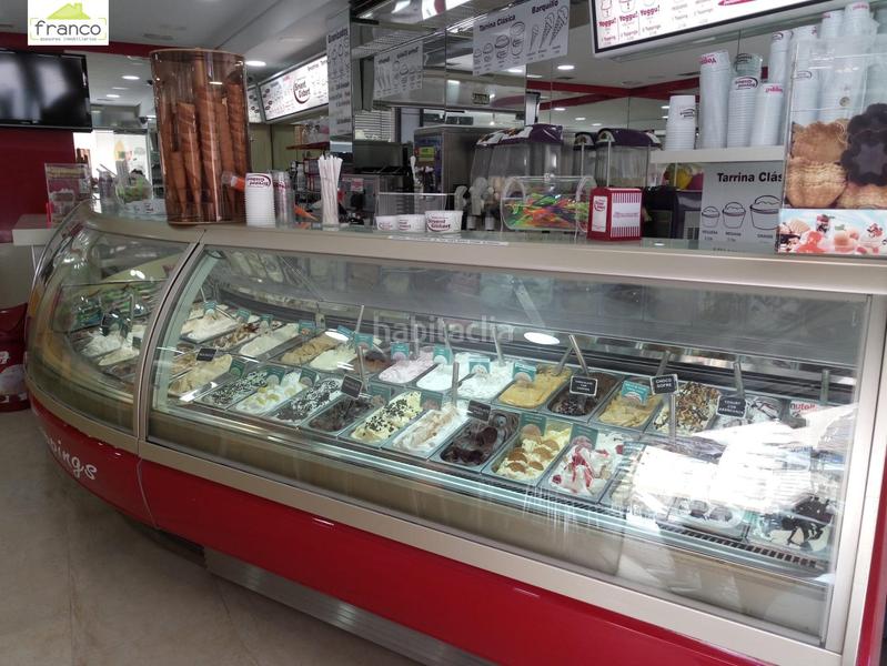 Foto 1d8a8daf-9305-4087-b4be-cab40589ee48. Alquiler local comercial traspaso de heladería junto a catedral en Murcia