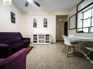Location Appartement à San Nicolás. Estudiantes!! luminoso piso en alquiler muy cerca de santa teres
