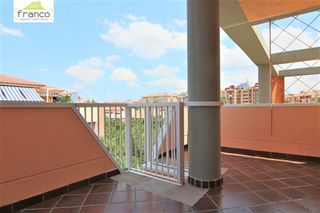 Lloguer Àtic a La Flota. Magnífico piso de 135 m2 con terraza y garaje en la flota  dispo