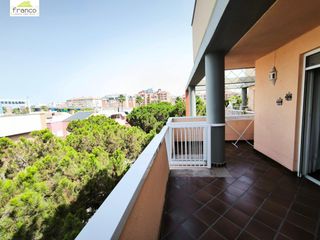 Location Attique à La Flota. Magnífico piso de 135 m2 con terraza y garaje en la flota  dispo