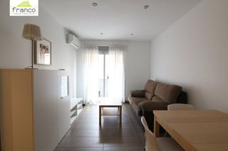 Location Appartement à Santa Maria de Gracia. En avda. miguel de cervantes