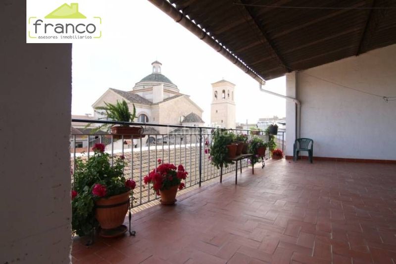 Foto f2641cb1-fbb3-4a4b-b5d0-a79329c2da90. Casa amb aparcament a Alguazas
