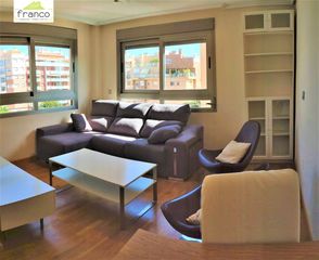 Apartament a Juan Carlos I