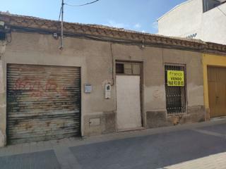 Terreno residencial en Barriomar-La Pursima. Casa o solar para construir.