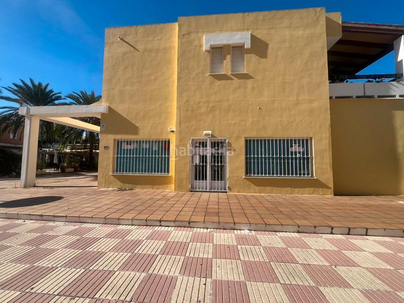 Foto b8d01f9c-1814-417e-a733-4c5d7bce8502. Locale commerciale in Xeraco