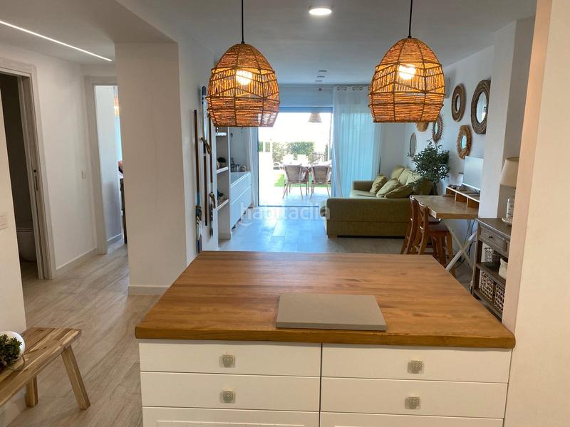 Foto 6a69c1fc-a567-474a-bf5c-00abe09bf014. Erdgeschoss mit pool in Xeraco