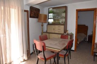 Casa adossada a Portellada (La)