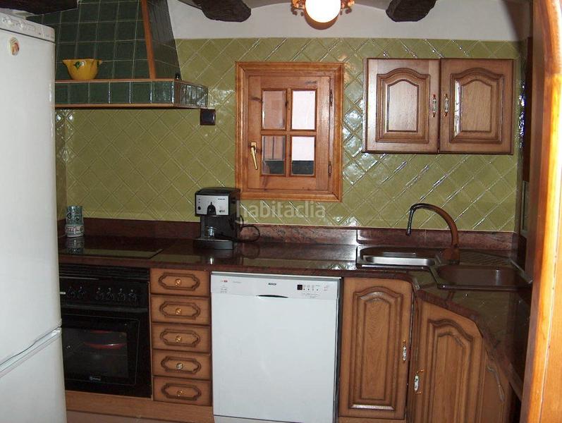 Foto fe82ff84-f811-4821-8173-b0bca7107bc0. Casa con riscaldamento in Fresneda (La)