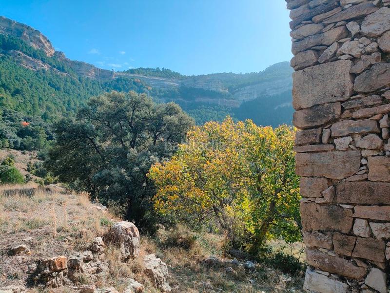 Foto ebf2ae03-9beb-46e7-b05a-90531283f75a. Masia a Peñarroya de Tastavins